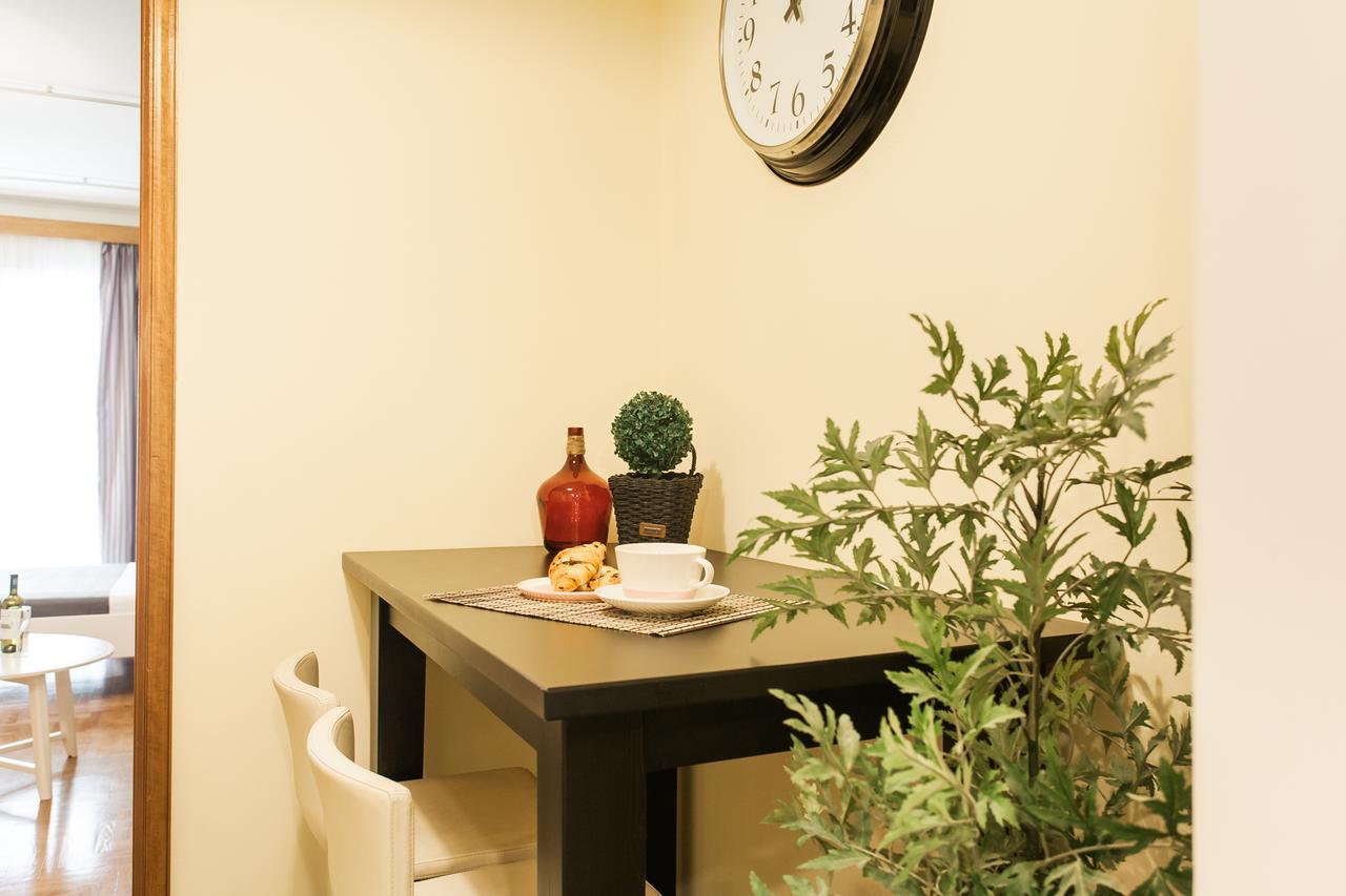 Athenian Home By Livin Urbban מראה חיצוני תמונה